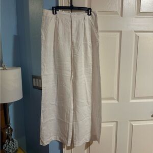 Sak’s 100% Linen Cream Wide-Leg pant. Sz 12